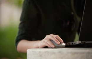 Hoe stel je een Bluetooth-muis in Windows 11 in?