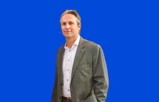 Cyberaanvallen beginnen al voordat de laptop wordt uitgepakt