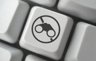 4 moyens de travailler en déplacement à l’abri des regards indiscrets