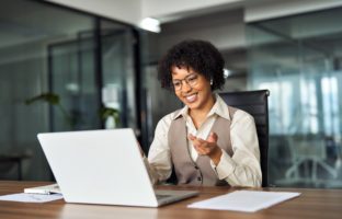 Le travail hybride chez AG Insurance est possible grâce à la bonne technologie