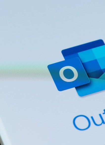 Hoe kan je de klassieke Outlook blijven gebruiken op Windows 11? 